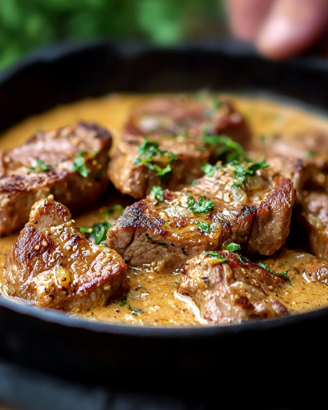 Sauté de Veau à la Crème et à la Moutarde