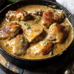 Poulet mijoté à la moutarde